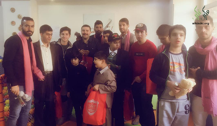 بازدید بازیکنان پرسپولیس از انجمن اوتیسم به همراه عکس