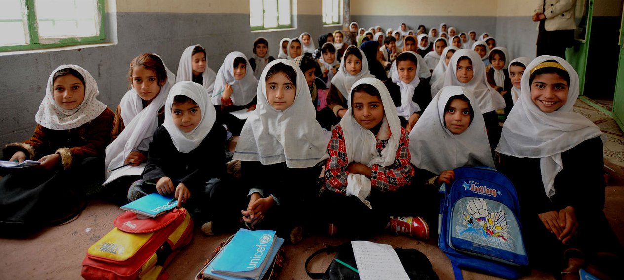 طرح تشویقی یونسکو برای دسترسی زنان به امکانات آموزشی