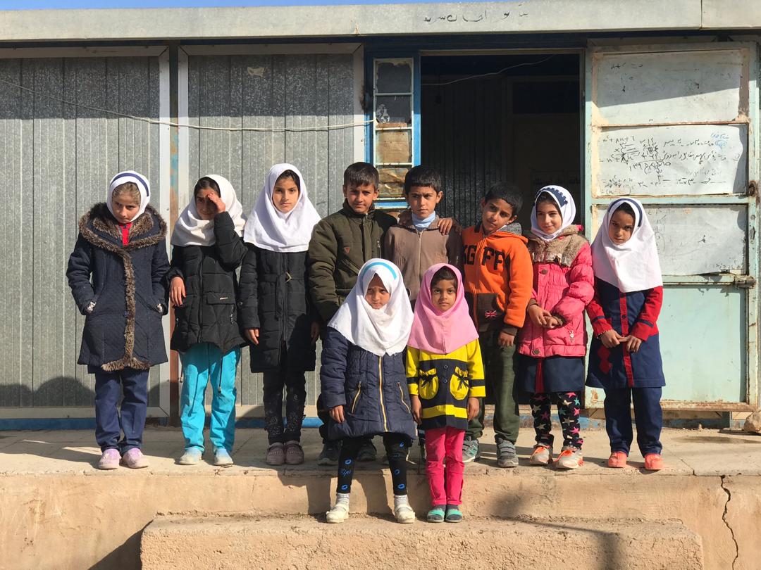 بازسازی و تجهیز مدارس روستاهای محروم