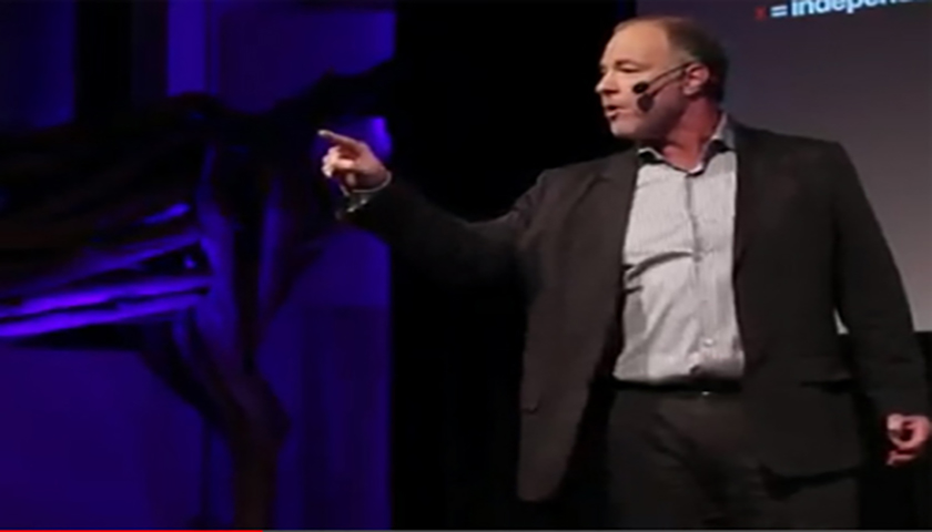 سخنرانی «جکسون کاتز» با موضوع «خشونت علیه زنان»