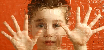 به مناسبت روز جهانی اوتیسم؛ یک کودک مبتلا دنیا را چگونه می‌بیند؟!