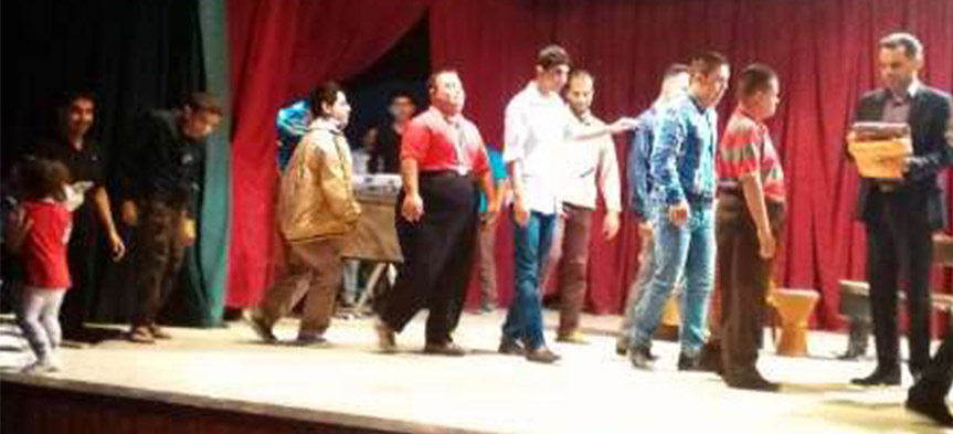 تجلیل از افراد دارای معلولیت در گناوه