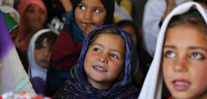 بررسی مشکلات آموزشی کودکان افغان